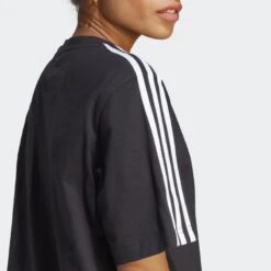 ADIDAS Essentials 3-Stripes Single Jersey Boyfriend T-shirtjurk -Kledij Verkoop essentials 3 stripes single jersey boyfriend t shirtjurk 4