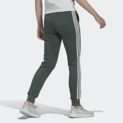ADIDAS Essentials Fleece 3-Stripes Broek 7 ADIDAS Essentials Fleece 3-Stripes Broek -Kledij Verkoop essentials fleece 3 stripes broek 2