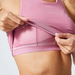 Sportbeha Voor Fitness 540 Crop Top Gemiddelde Ondersteuning 9 Sportbeha Voor Fitness 540 Crop Top Gemiddelde Ondersteuning -Kledij Verkoop fitnessbeha 540 gemiddelde ondersteuning roze 4