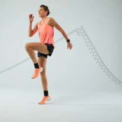 HARDLOOPTOP VOOR DAMES KIPRUN LICHTE EN ADEMENDEND LIGHT 14 HARDLOOPTOP VOOR DAMES KIPRUN LICHTE EN ADEMENDEND LIGHT -Kledij Verkoop hardlooptop voor dames light koraalrood 6