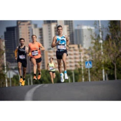 HARDLOOPTOP VOOR DAMES KIPRUN LICHTE EN ADEMENDEND LIGHT 15 HARDLOOPTOP VOOR DAMES KIPRUN LICHTE EN ADEMENDEND LIGHT -Kledij Verkoop hardlooptop voor dames light koraalrood 7